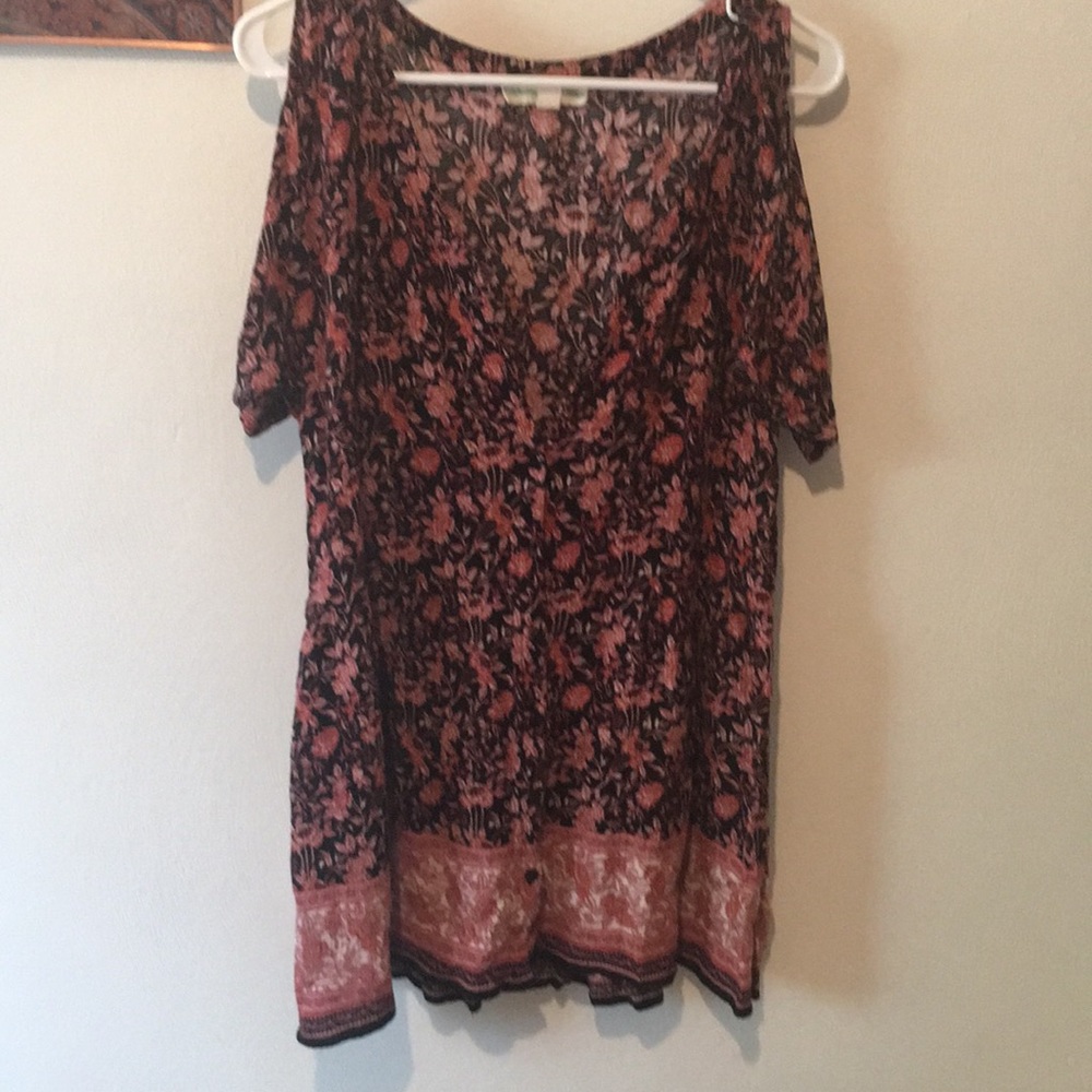 Open shoulder urban outfitters printed dress